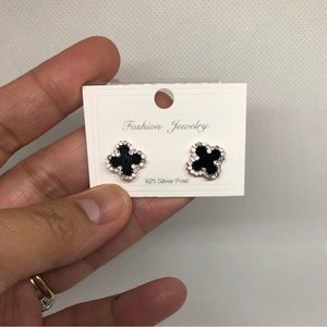 Clover Earrings